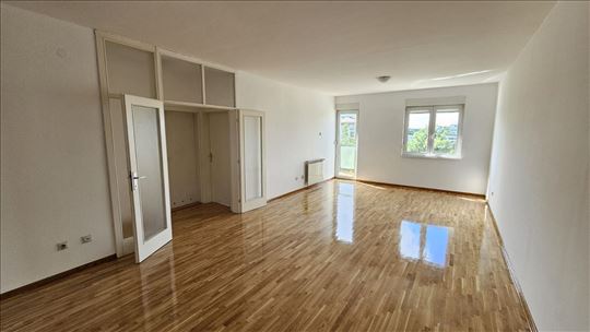 Blok 32, novogradnja, komforan, ID 25660