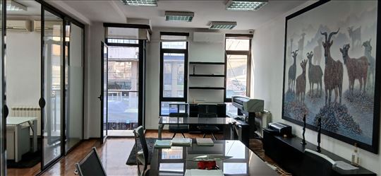 Poslovni prostor, 27. Marta, Palilulska pijaca