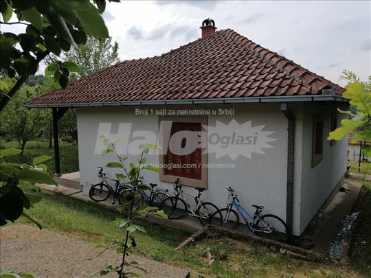 Prodaje se kuća Berkovac-Banja Vrujci