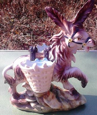 Retro velika porcelanska figura.