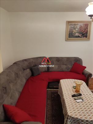 Trosoban stan - 80m2 - Novo Naselje
