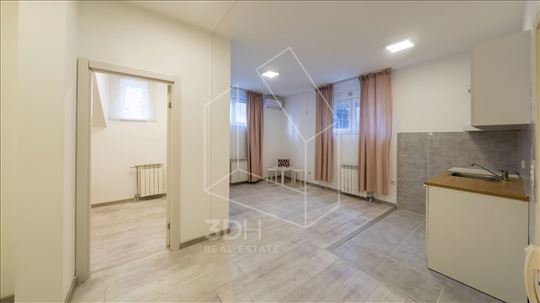 Učiteljsko naselje 33m2, odličan 1.5,novija zgrada
