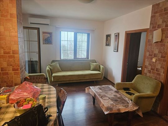 Zlatibor, centar, 50 m2, 3-sob
