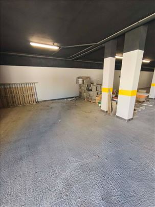 Dva spojena parking mesta-novogradnja na prodaju!