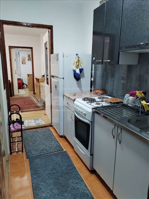 Lekino brdo/Voždovac - Namešten 1.0 stan 28m2