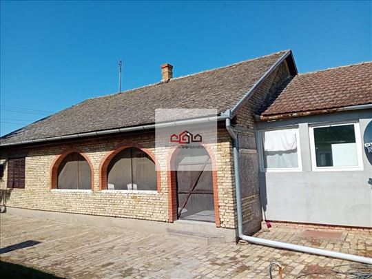 LovĆenac KuĆa Od 115m2 41200 Eura može kredit