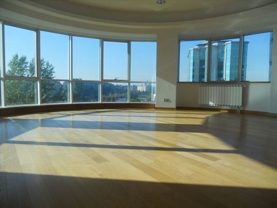 Novi Beograd, kod Hajata, 200 m2, lux poslovni pr