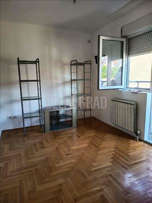 Novi Železnik, Učitelja Mihajlovića, sjajna ponuda