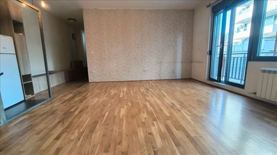 Top ponuda,Noviji, 80 m2, Bez Buke, Garažno mesto