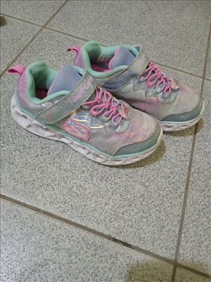 Skechers patike za devojcice broj 30 (ug 19cm)