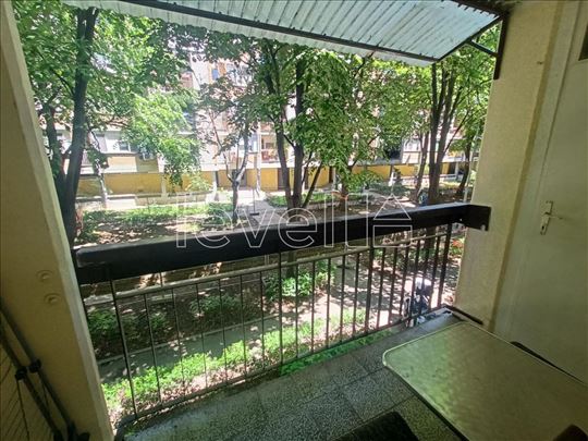Stan,Novi Sad,Novo Naselje,kv: 43.00