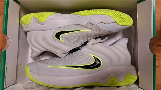 NiKE košarkaške patike