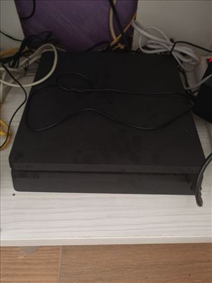 Ps4 slim