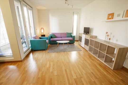Voždovačka crkva, novogradnja, komforan, ID 9570