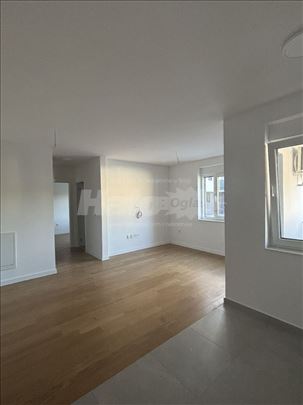 Lux dvosoban neuseljavan stan - Sheraton Novi Sad