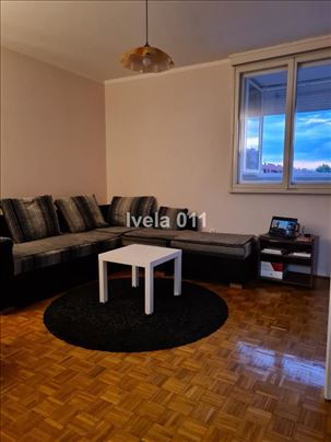 Renoviran uknjižen stan - Konjarnik ID#4175