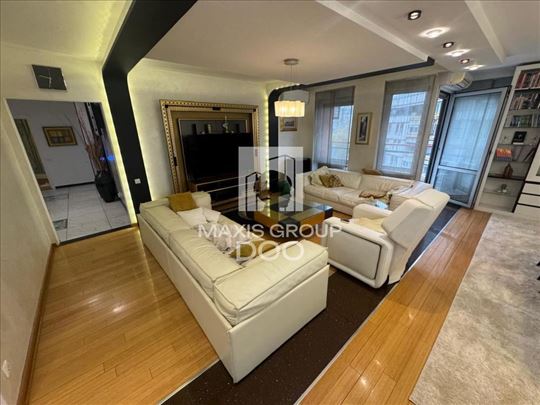 SNIŽENO 150m2 lux 4.0 stan na Nbgd-Sava Centar