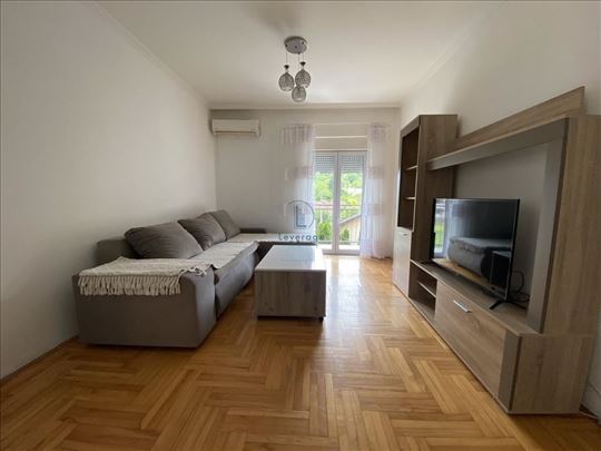 Banjica, 65m2