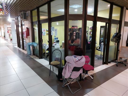 Lokal Tržni centar Banjica 16m2