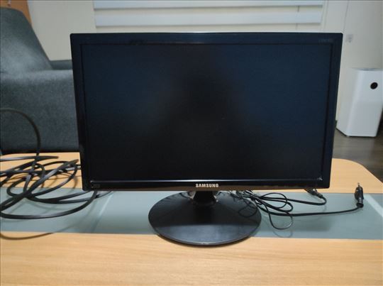 Monitori, tastature, zvučnici - Povoljno