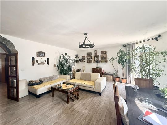Pere Velimirovića, dupleks od 194 m2