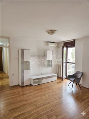 Stan,Novi Sad,Nova Detelinara,kv: 58.00