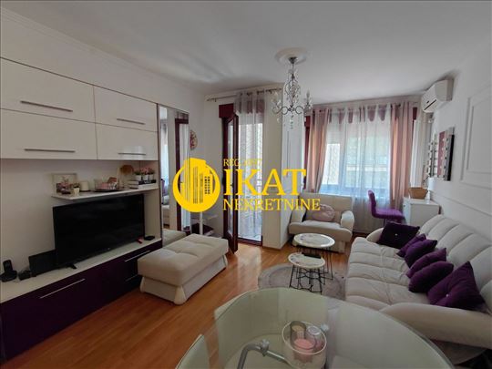Vračar, Južni bulevar, 1.0 30m2