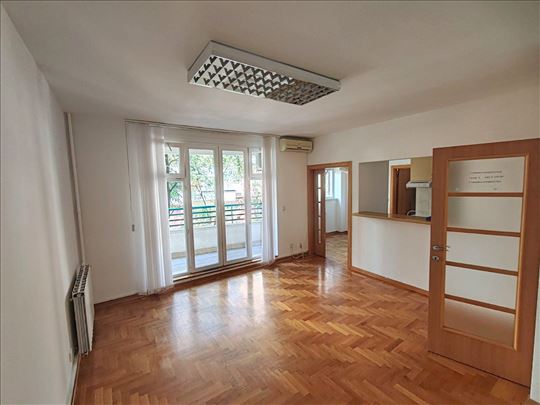 Blok 29, održavan, komforan stan, ID 4230