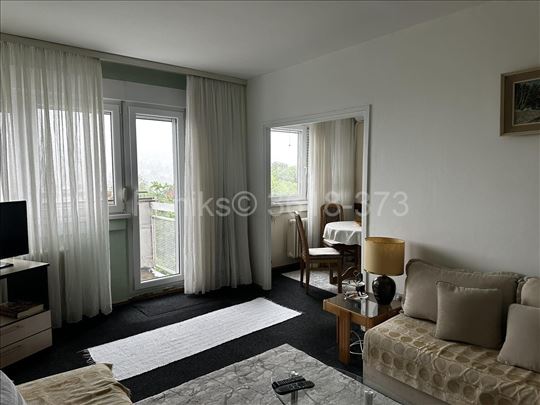 Izdavanje stana Miljakovac 36m2