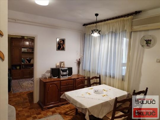 Novo Naselje, 58m2 + 9m2, Dvoiposoban, Fasadna cig