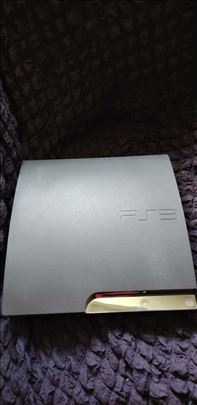 Sony 3 slim u odlicnom stanju Konzole 