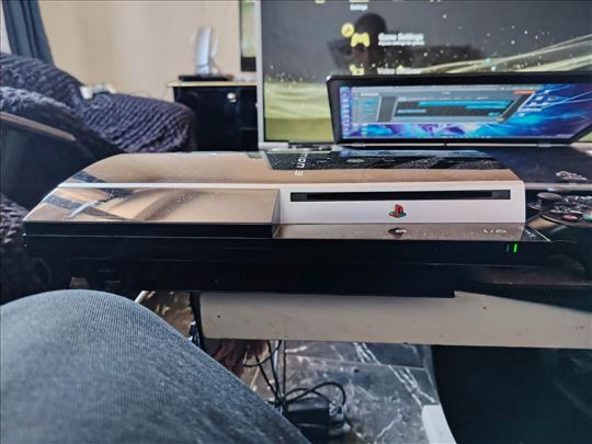 Sony Playstation 3 Fat vise komada