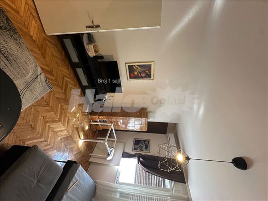 Stan 30 m2 u Centru grada kod Saborne Crkve