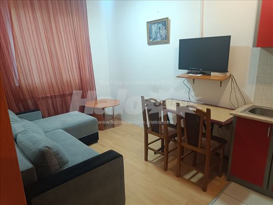 Stan u Učiteljskom naselju