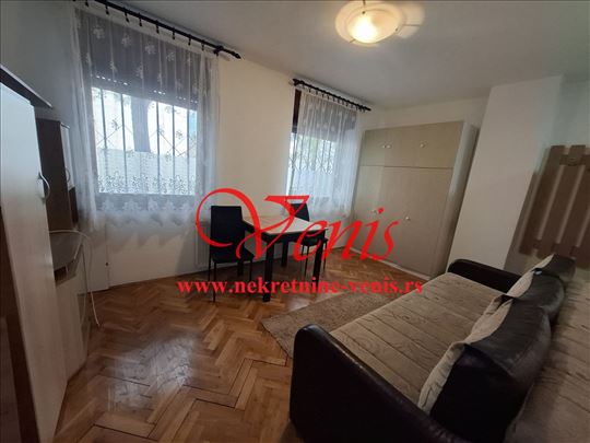 Centar ul.Vuka Karadžića 23m2