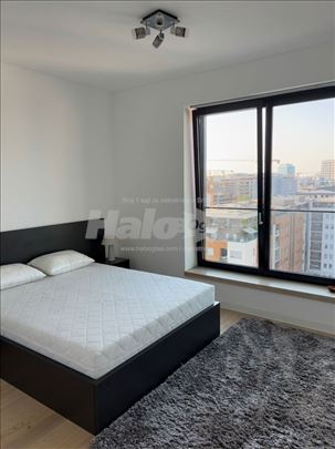 Izdajem luksuzan stan 60m², A Blok, Novi Beograd