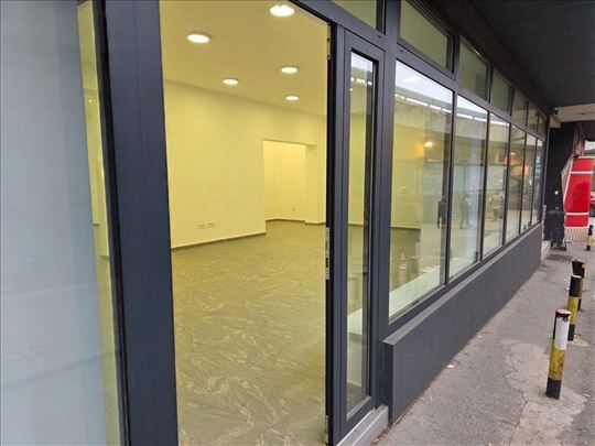 Lokal 102m2 na top lokaciji