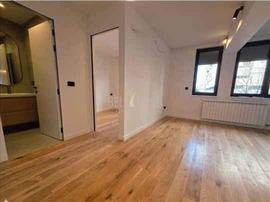 Luksuzan nov prostor na Senjaku – 46m² – za stanov