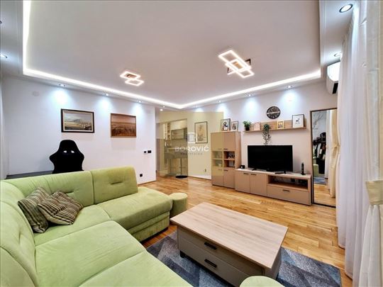 Lux stan na Lekinom brdu, 50.33m2, namešten