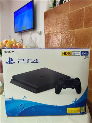 Sony Playstation 4 SLIM u fabrickoj kutiji