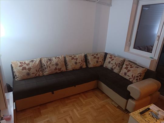 Ugaona garnitura 340x200 cm