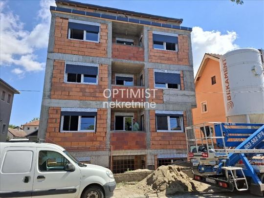 Batajnica-Bosanske Krajine-60m2-3.0 ID#3479