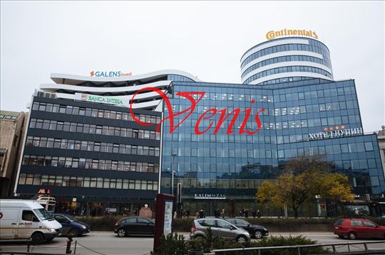 Centar- Pupinova palata 29 m2 – Lux