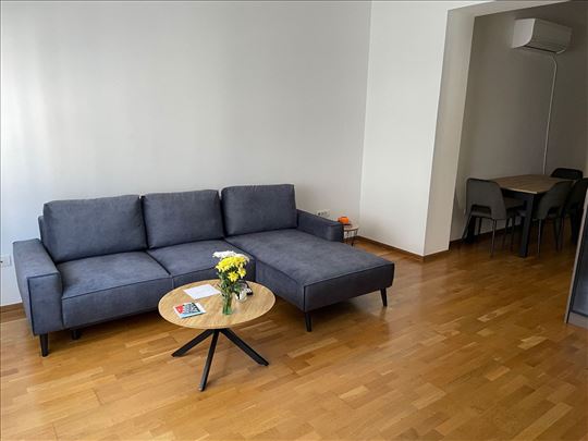 CENTAR, Vasina - 3.0 stan na odličnoj lokaciji 