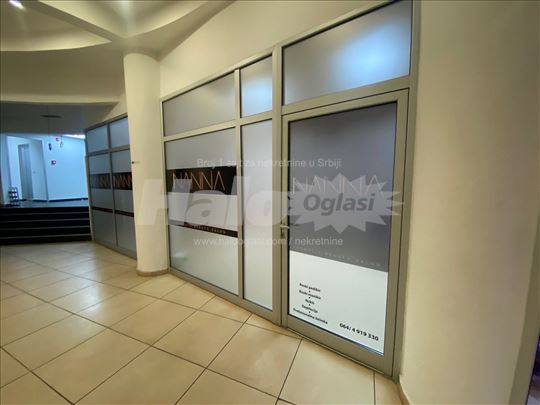 Izdajem lokal u TC Interex 24kv