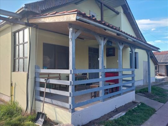 Milatovac-kuca 175m2 na placu 32ara