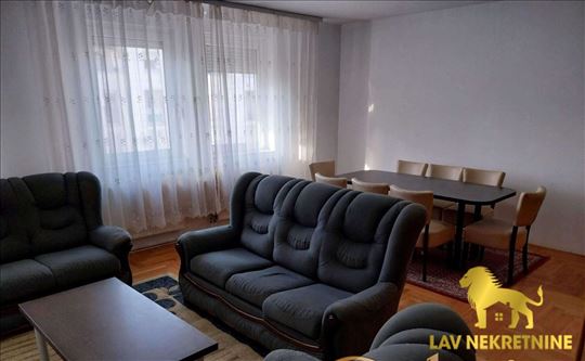 Novi Sad, Cara Dušana, Stan, 4, 95,00m2