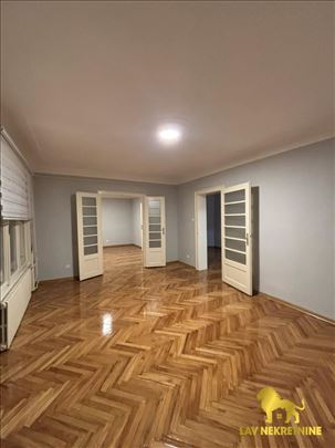Novi Sad, Centar, Stan, 3, 84,00m2