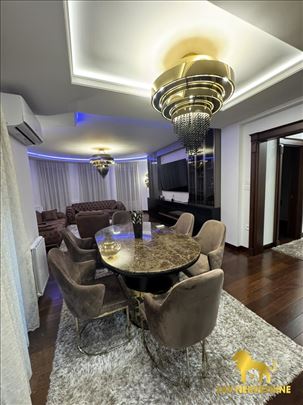 Novi Sad, Socijalno, Stan, 4, 123,00m2