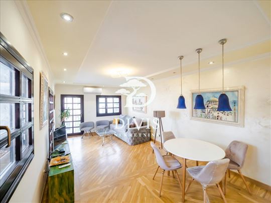 Renoviran dupleks stan kod Hrama Svetog Save, 93m2